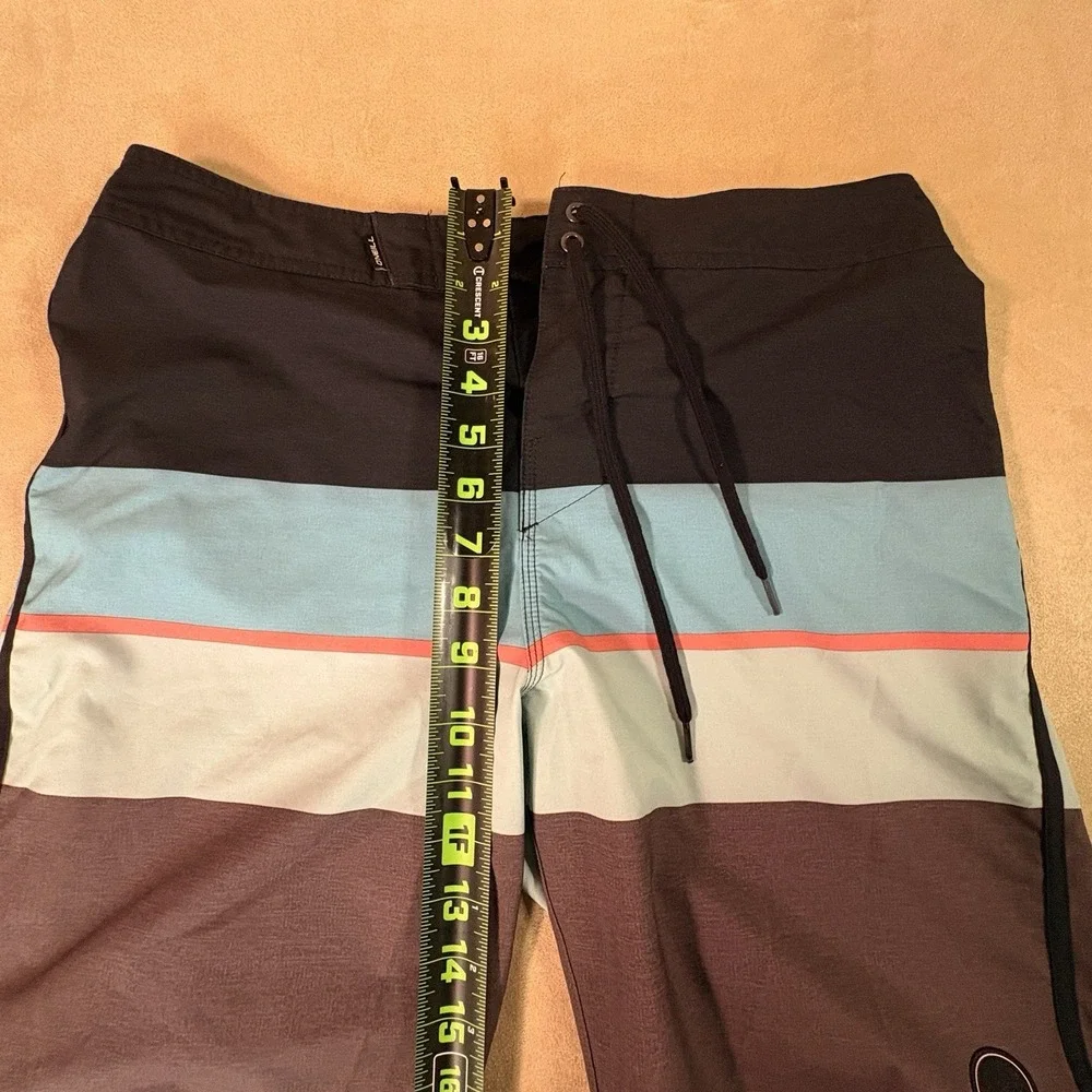 O'NEILL Size 31 Mens Multicolor Stretch Waist Drawstring Swimming Shorts